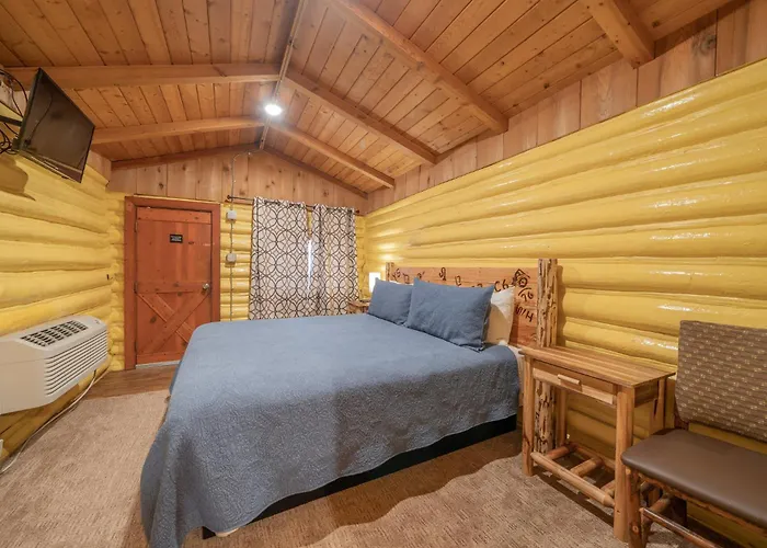 Ashton Log Cabins